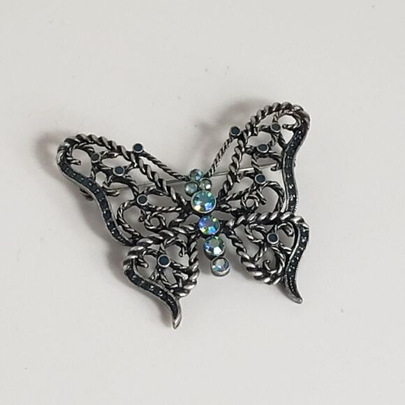 PEWTER FILIGREE Butterfly Brooch Pin Aqua Aurora Borealis Crystals - Picture 4 of 6
